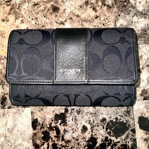 Coach Signature C black logo trifold wallet NWOT